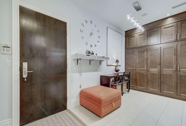 th2 - 500 Doris Ave, Townhouse with 2 bedrooms, 3 bathrooms and 2 parking in Toronto ON | Image 4
