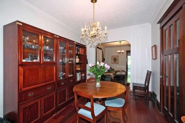 352 Springdale Blvd, House detached with 3 bedrooms, 2 bathrooms and 1 parking in Toronto ON | Image 31