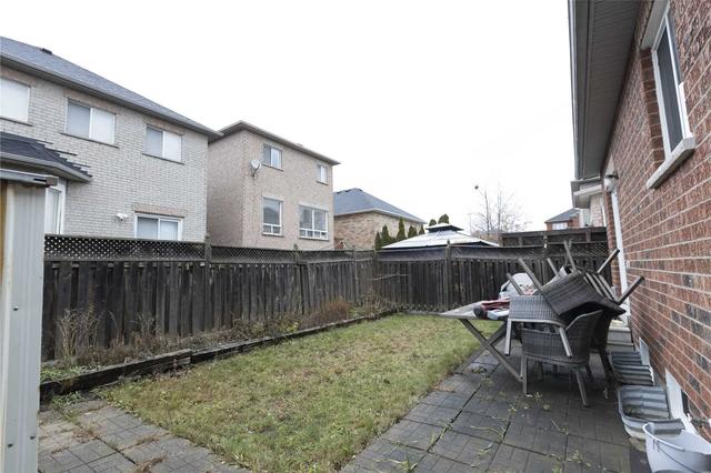 48 Thicket Tr, House detached with 3 bedrooms, 3 bathrooms and 4 parking in Vaughan ON | Image 31