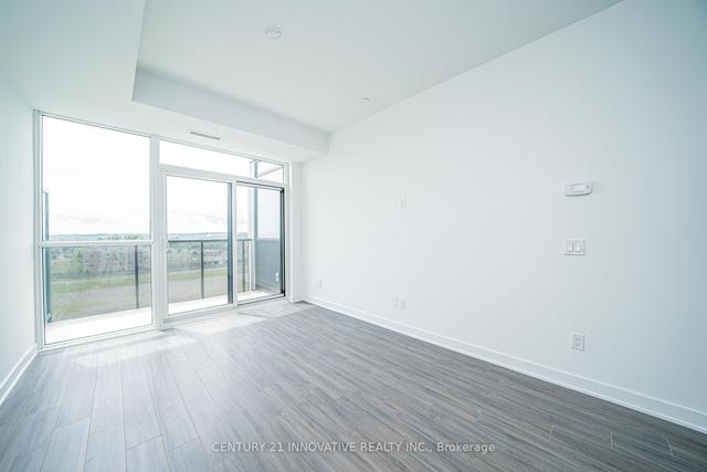 617 - 681 Yonge St, Condo with 1 bedrooms, 1 bathrooms and 1 parking in Barrie ON | Image 2