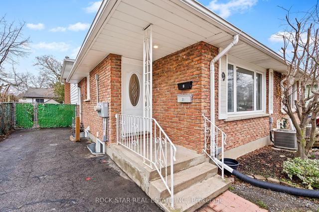 9 Allan Dr, House other with 3 bedrooms, 3 bathrooms and 3 parking in St. Catharines ON | Image 12