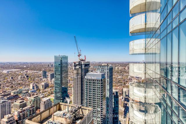 5908 - 1 Bloor St E, Condo with 2 bedrooms, 2 bathrooms and 1 parking in Toronto ON | Image 14