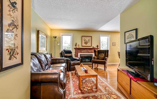 13 Wabbokish Crt, House detached with 2 bedrooms, 2 bathrooms and 4 parking in Clarington ON | Image 8