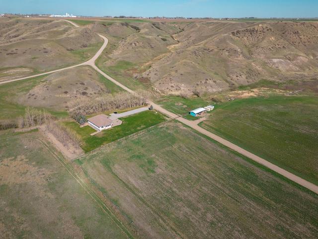 71 - 214083 Twp Rd 10 1, House detached with 4 bedrooms, 3 bathrooms and null parking in Lethbridge County AB | Image 50