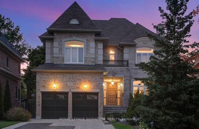 975 Fredonia Dr, House detached with 2 bedrooms, 1 bathrooms and 1 parking in Mississauga ON | Image 1