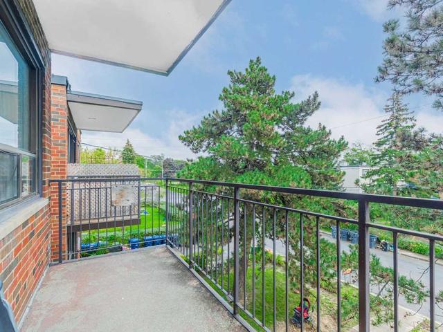 5 - 4 Fraserwood Ave, House detached with 3 bedrooms, 1 bathrooms and 1 parking in Toronto ON | Image 13