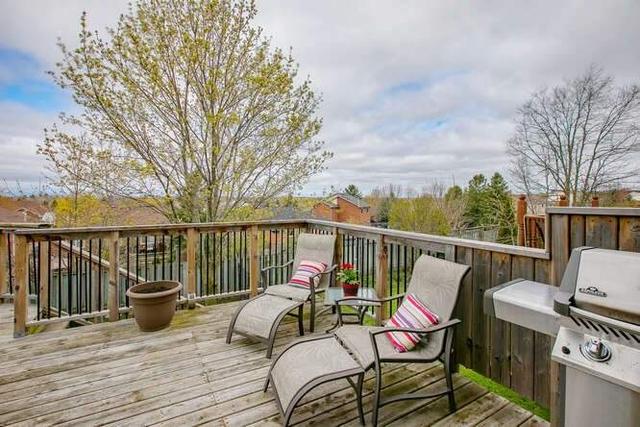 70 Mainprize Cres, House detached with 3 bedrooms, 3 bathrooms and 4 parking in East Gwillimbury ON | Image 9
