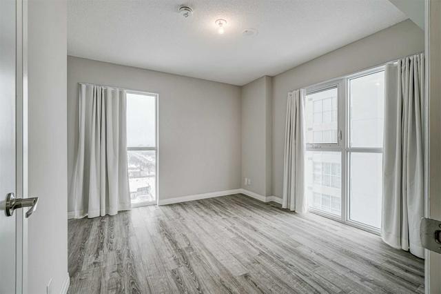 1503 - 2150 Lawrence Ave E, Condo with 1 bedrooms, 1 bathrooms and 1 parking in Toronto ON | Image 2