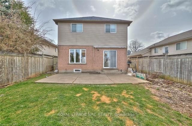 8099 Spring Blossom Dr, House detached with 3 bedrooms, 3 bathrooms and 3 parking in Niagara Falls ON | Image 22