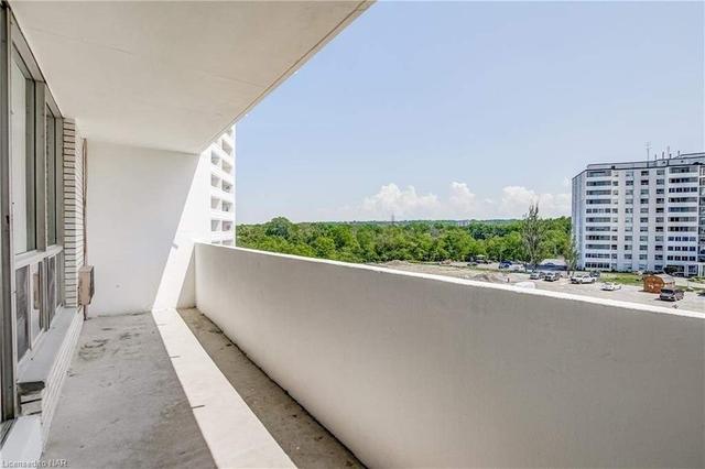 502 - 15 Towering Heights Blvd, Condo with 3 bedrooms, 2 bathrooms and 0 parking in St. Catharines ON | Image 10
