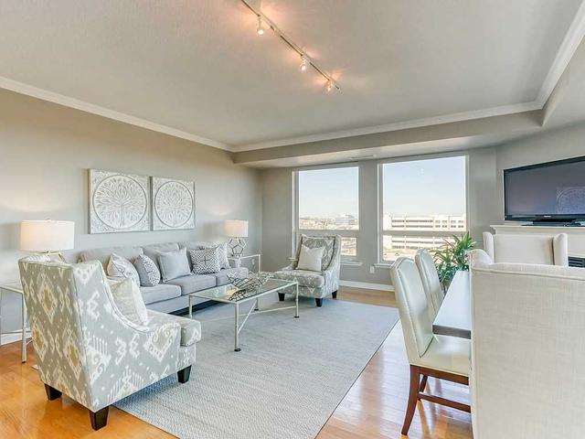 702 - 60 Old Mill Rd, Condo with 2 bedrooms, 2 bathrooms and 2 parking in Oakville ON | Image 33
