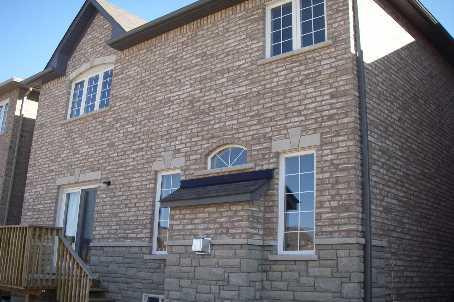 28 Tatra Cres, House detached with 4 bedrooms, 5 bathrooms and 4 parking in Brampton ON | Image 2