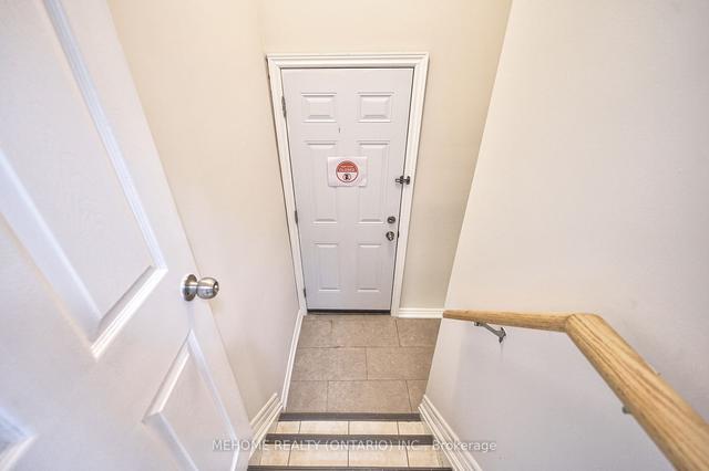 15 Lailey St, House detached with 3 bedrooms, 2 bathrooms and 2 parking in St. Catharines ON | Image 5