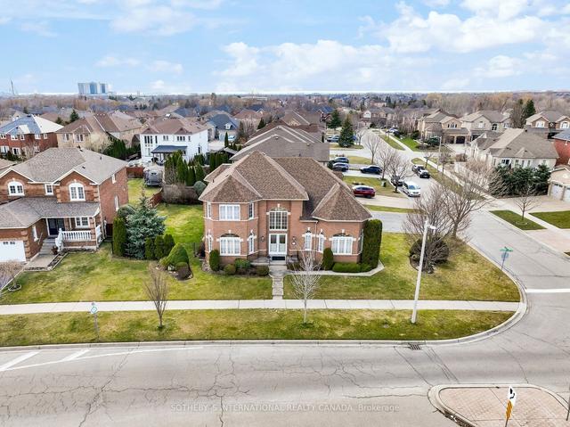 50 Cranston Park Ave, House detached with 4 bedrooms, 4 bathrooms and 9 parking in Vaughan ON | Image 35