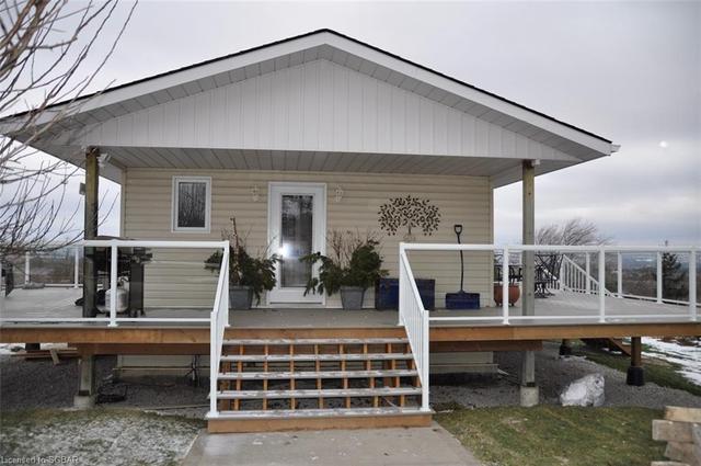 728398 21st Sideroad, House detached with 2 bedrooms, 2 bathrooms and null parking in The Blue Mountains ON | Image 6