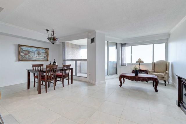 1403 - 50 Elm Dr, Condo with 2 bedrooms, 1 bathrooms and 1 parking in Mississauga ON | Image 12