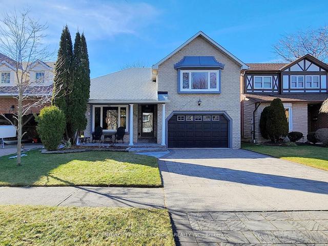 1516 Silver Spruce Dr, House detached with 3 bedrooms, 3 bathrooms and 6 parking in Pickering ON | Image 1