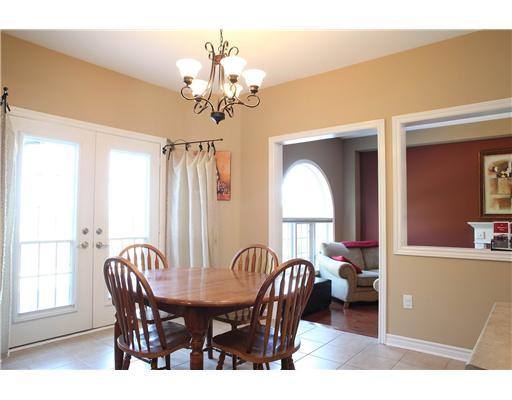 2 Springwood Crt, House detached with 4 bedrooms, 3 bathrooms and null parking in Barrie ON | Image 4