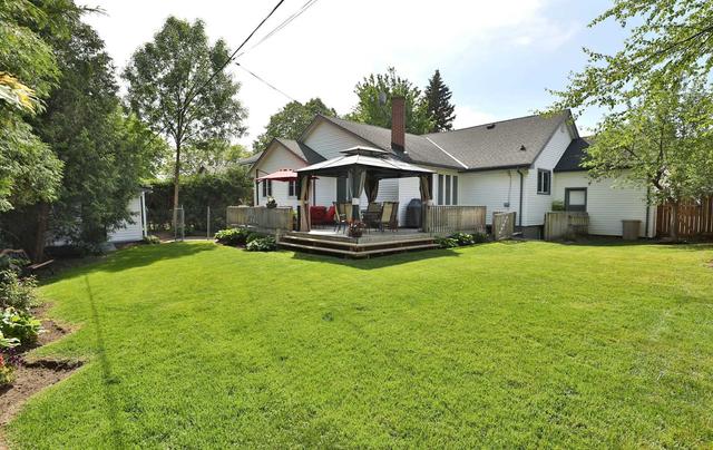 2078 Courtland Dr, House detached with 3 bedrooms, 3 bathrooms and 5 parking in Burlington ON | Image 28