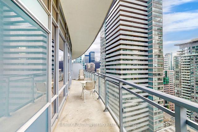 2411 - 21 Widmer St, Condo with 2 bedrooms, 2 bathrooms and 1 parking in Toronto ON | Image 22