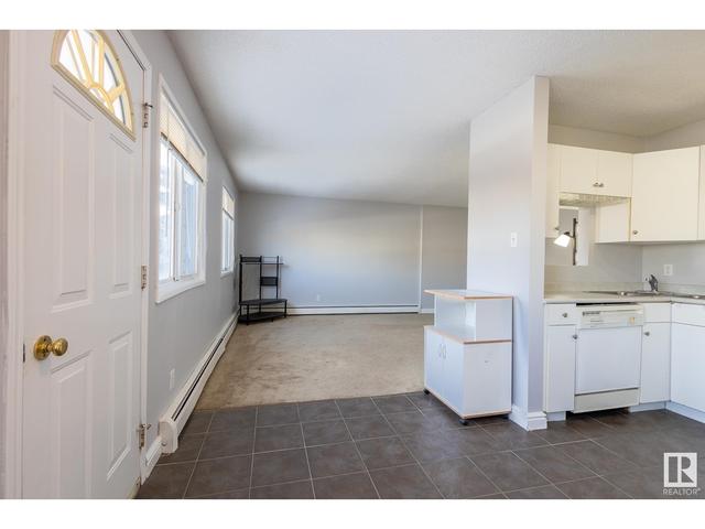 302 - 14520 52 St Nw, Condo with 3 bedrooms, 1 bathrooms and 1 parking in Edmonton AB | Image 20