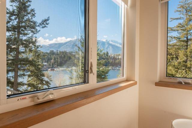 575 Larch Drive, House detached with 4 bedrooms, 3 bathrooms and 4 parking in Kaslo BC | Image 84