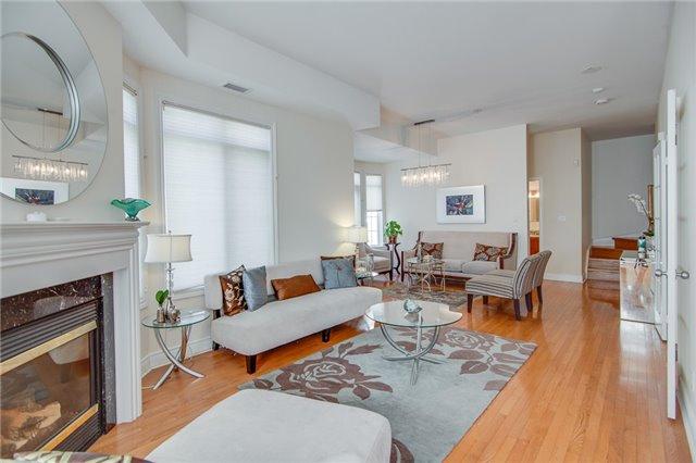 th17 - 2 Rean Dr, Townhouse with 3 bedrooms, 3 bathrooms and 2 parking in Toronto ON | Image 11