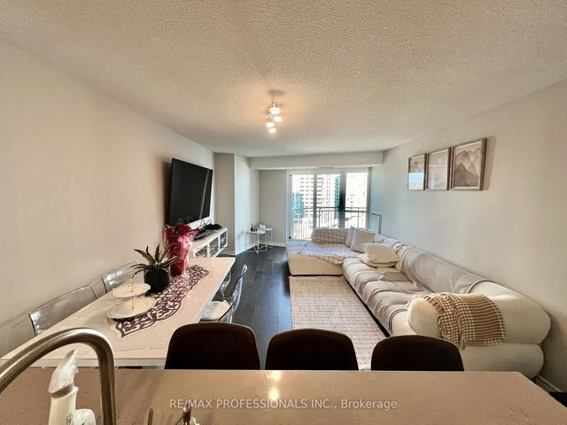 920 - 2111 Lake Shore Blvd W, Condo with 1 bedrooms, 1 bathrooms and 1 parking in Toronto ON | Image 9