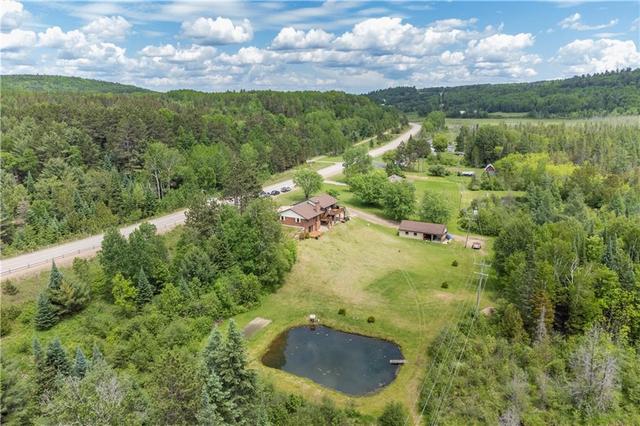 17895 60 Highway, House detached with 3 bedrooms, 2 bathrooms and 10 parking in Madawaska Valley ON | Image 8