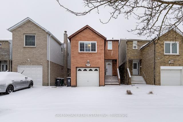 621 Galloway Cres, House detached with 3 bedrooms, 3 bathrooms and 2 parking in Mississauga ON | Image 1