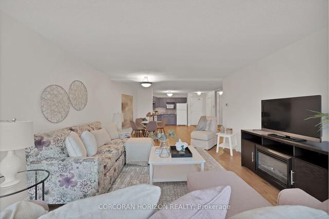 202 - 4 Albert St, Condo with 1 bedrooms, 1 bathrooms and 1 parking in Cambridge ON | Image 15