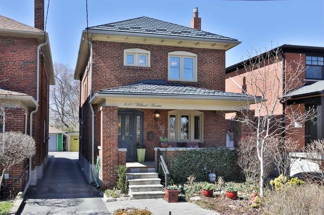 610 Willard Ave, House detached with 3 bedrooms, 2 bathrooms and 2 parking in Toronto ON | Image 1