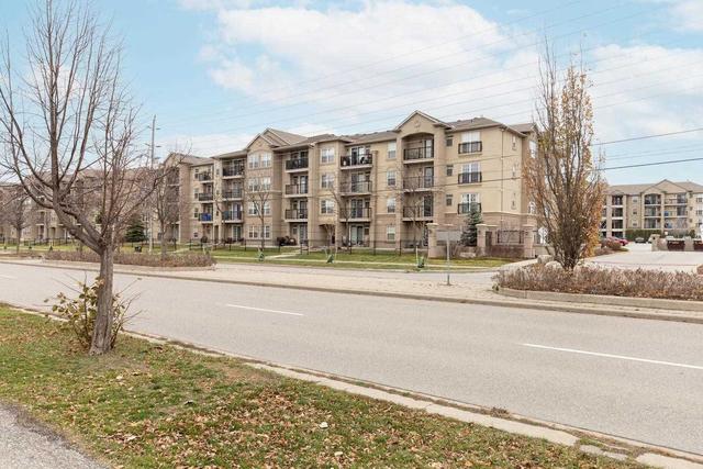 209 - 1360 Main St E, Condo with 2 bedrooms, 1 bathrooms and 2 parking in Milton ON | Image 7