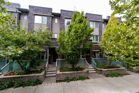 51 - 315 Village Green Sq, Townhouse with 3 bedrooms, 3 bathrooms and 2 parking in Toronto ON | Card Image