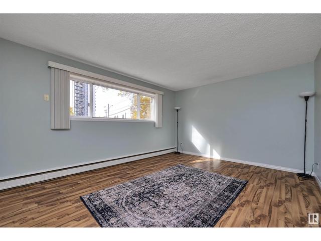 5 - 8807 101 St Nw, Condo with 1 bedrooms, 1 bathrooms and null parking in Edmonton AB | Card Image