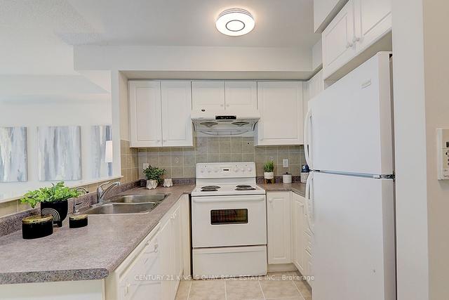1515 - 7 Lorraine Dr, Condo with 2 bedrooms, 2 bathrooms and 1 parking in Toronto ON | Image 36