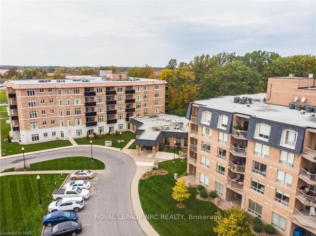 109 - 8111 Forest Glen Dr, Condo with 2 bedrooms, 2 bathrooms and 1 parking in Niagara Falls ON | Image 11