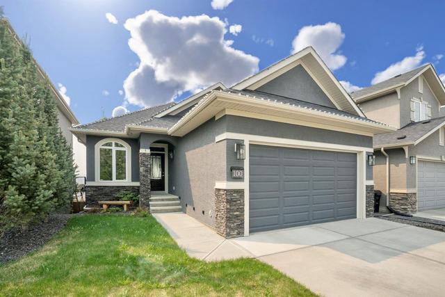 100 Evansview Road Nw, House detached with 3 bedrooms, 2 bathrooms and 2 parking in Calgary AB | Image 1