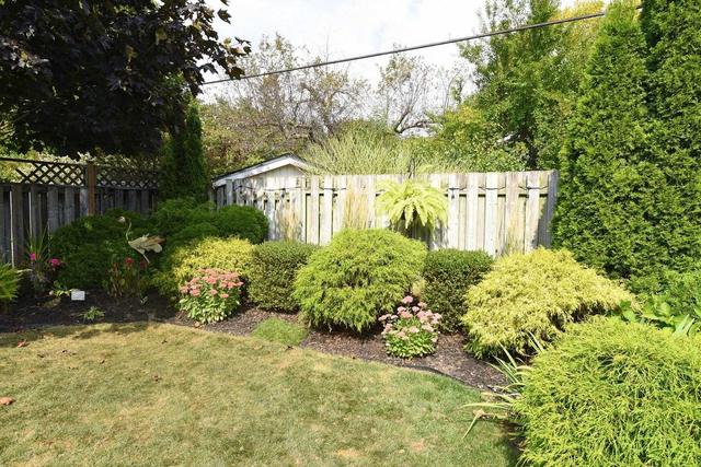 657 Thornwood Ave, House detached with 3 bedrooms, 2 bathrooms and 6 parking in Burlington ON | Image 8