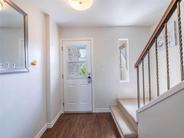 11 Yeoman's Way, Townhouse with 3 bedrooms, 2 bathrooms and 2 parking in Markham ON | Image 15