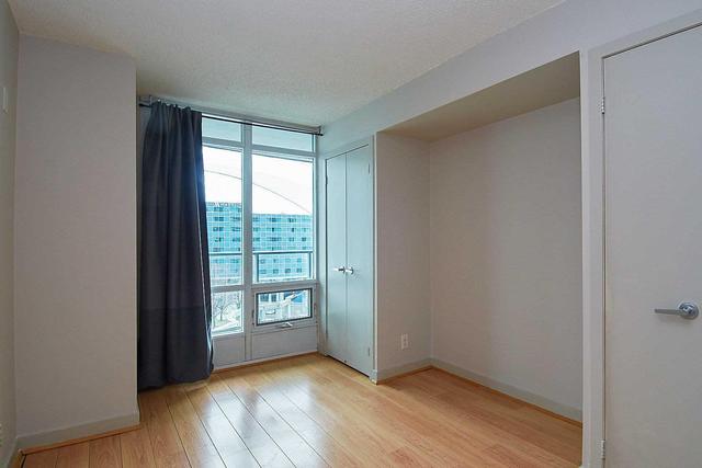 1003 - 361 Front St, Condo with 1 bedrooms, 1 bathrooms and 1 parking in Toronto ON | Image 9