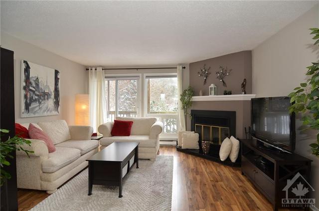 b - 6780 Jeanne D'arc Boulevard, House attached with 2 bedrooms, 2 bathrooms and 1 parking in Ottawa ON | Image 7