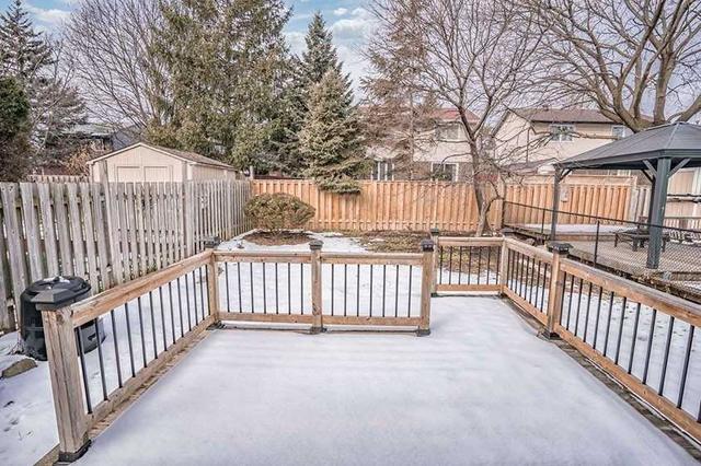 2809 Bucklepost Cres, House semidetached with 3 bedrooms, 2 bathrooms and 4 parking in Mississauga ON | Image 29