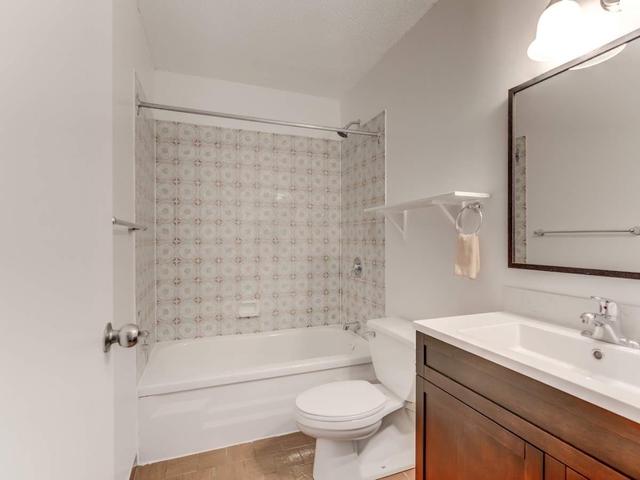 1605 - 4091 Sheppard Ave E, Condo with 3 bedrooms, 2 bathrooms and 1 parking in Toronto ON | Image 4