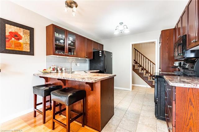 15 Savannah Ridge Drive, House semidetached with 2 bedrooms, 1 bathrooms and 4 parking in Brant ON | Image 16