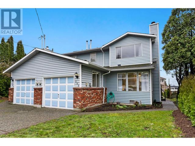 662 Girard Avenue, House detached with 3 bedrooms, 3 bathrooms and 2 parking in Coquitlam BC | Image 2
