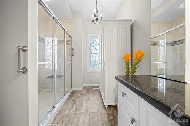 54 Kinmount Private, Townhouse with 4 bedrooms, 3 bathrooms and 4 parking in Ottawa ON | Image 15