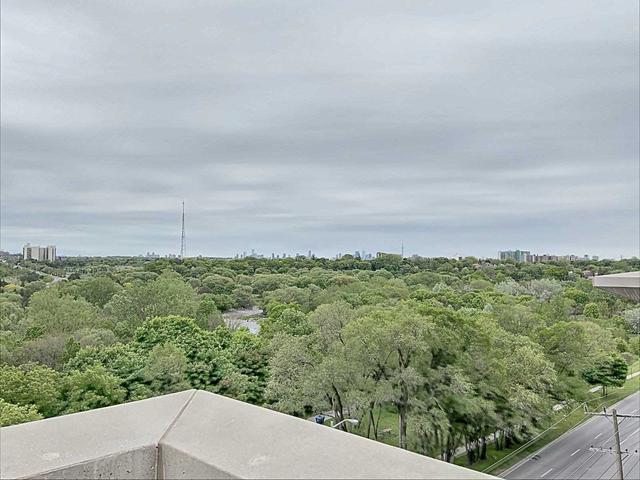 402 - 25 Fontenay Crt, Condo with 2 bedrooms, 2 bathrooms and 1 parking in Toronto ON | Image 22