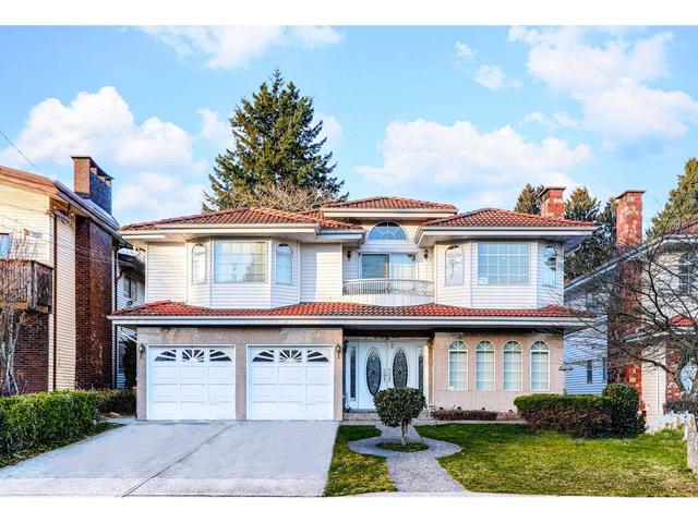 3773 Burke Street, House detached with 6 bedrooms, 4 bathrooms and null parking in Burnaby BC | Card Image