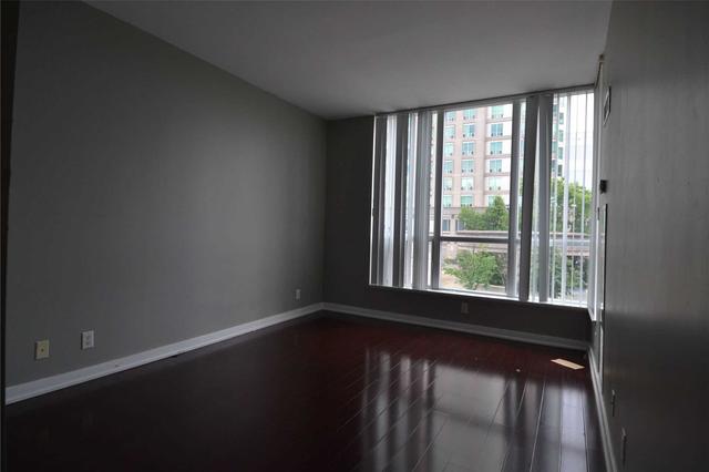 th126 - 38 Lee Centre Dr, Townhouse with 2 bedrooms, 2 bathrooms and 1 parking in Toronto ON | Image 11